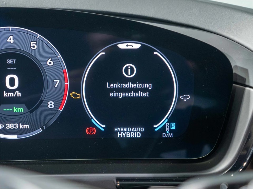 Porsche Cayenne Coupe E-Hybrid - foto 22