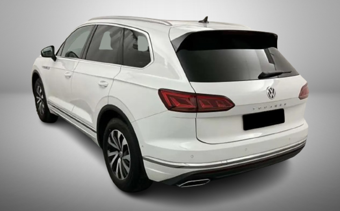 Volkswagen Touareg V6 TDI (3)