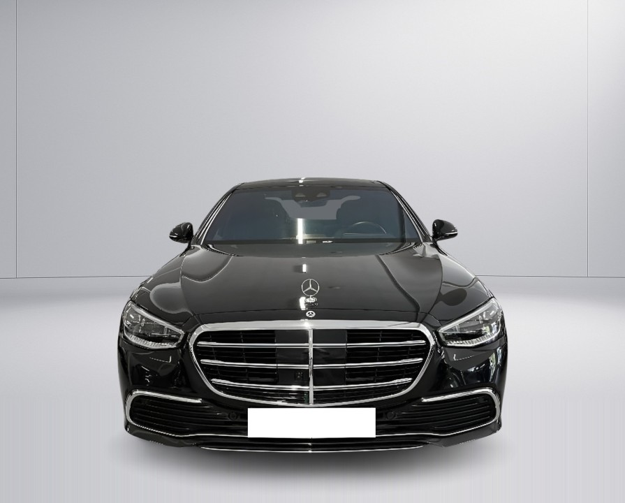 Mercedes-Benz S 580e 4MATIC (2)