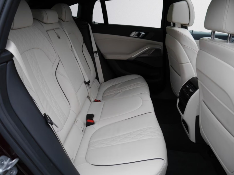 BMW X6 xDrive30d M-Sport - foto 32