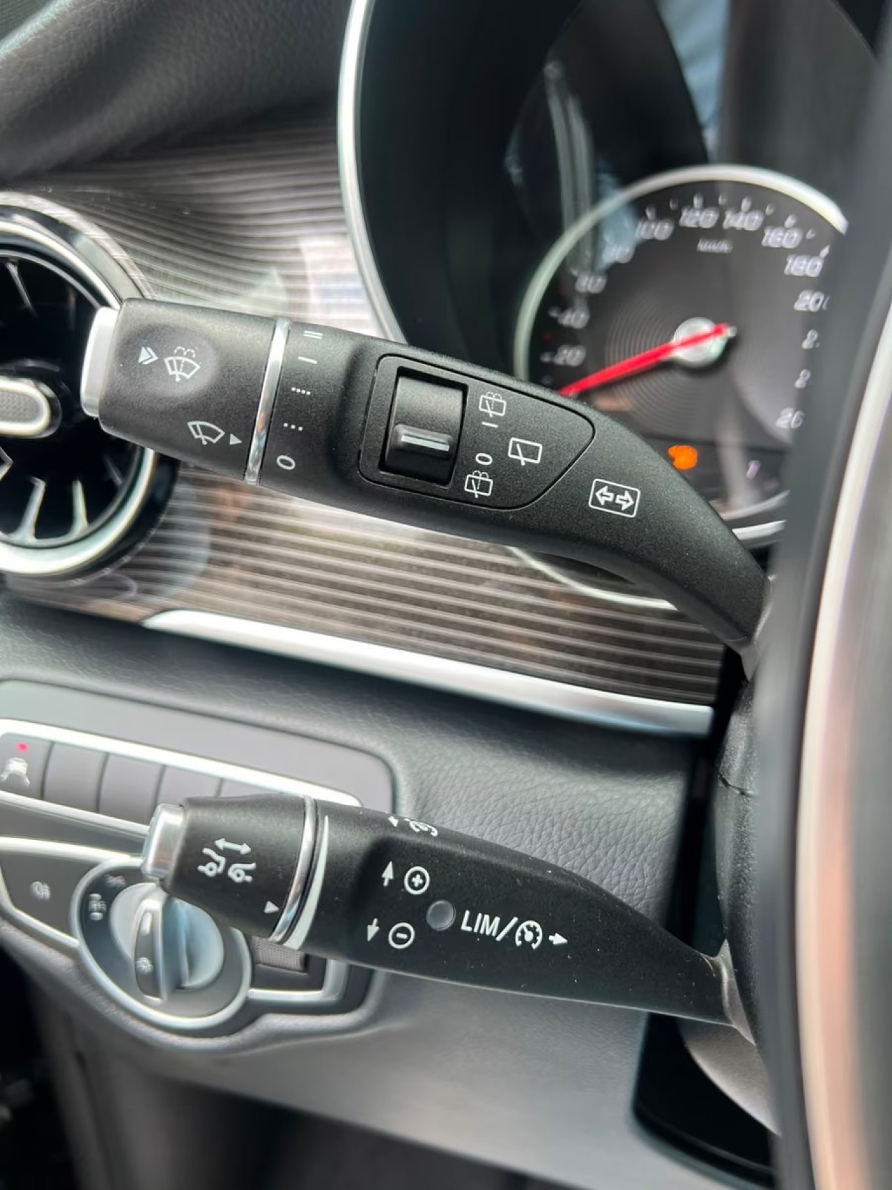 Mercedes-Benz V 250d Extralong - foto 17