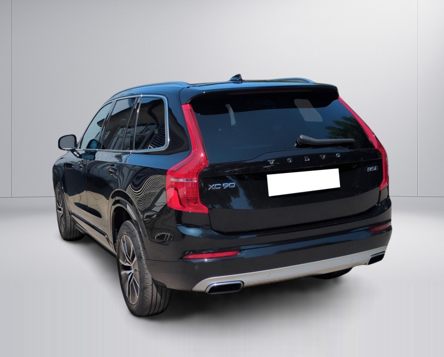 Volvo XC 90 B5 Momentum Pro (4)