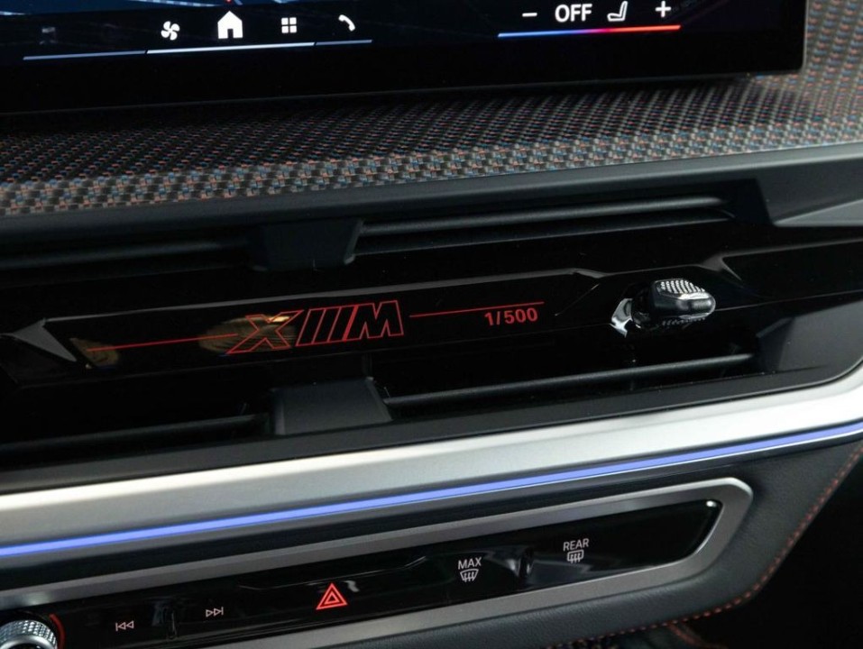 BMW XM - foto 11