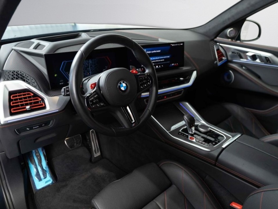 BMW XM - foto 8