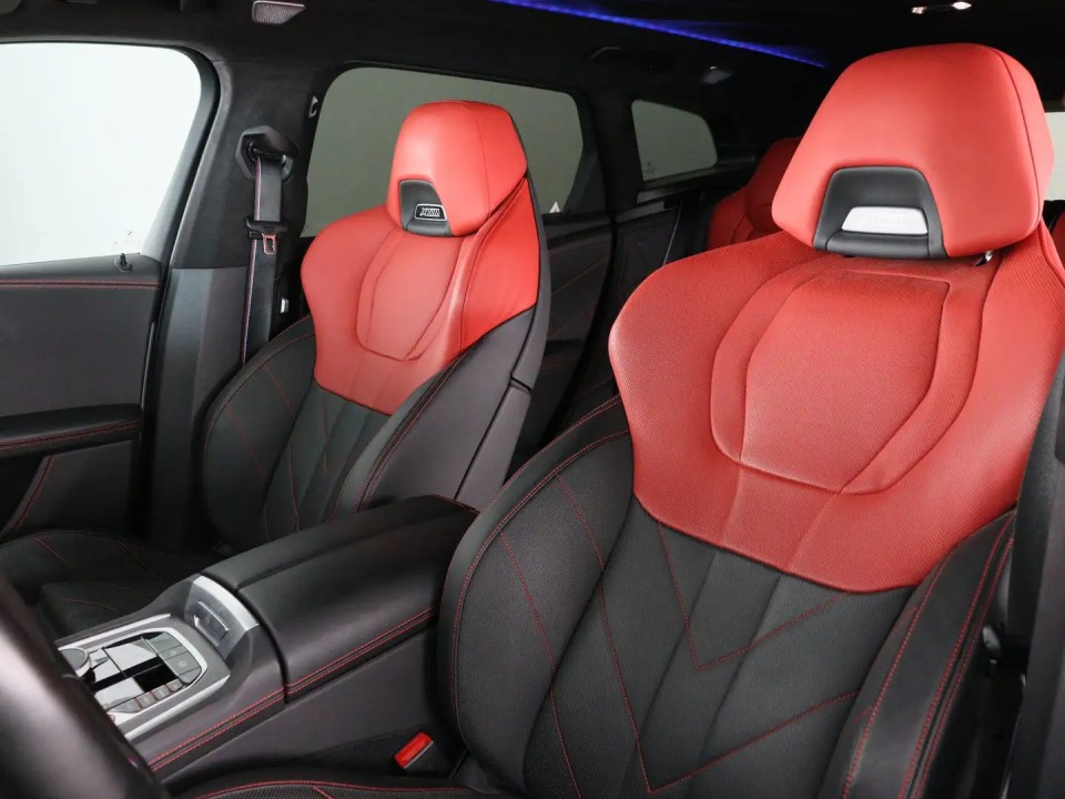 BMW XM - foto 9