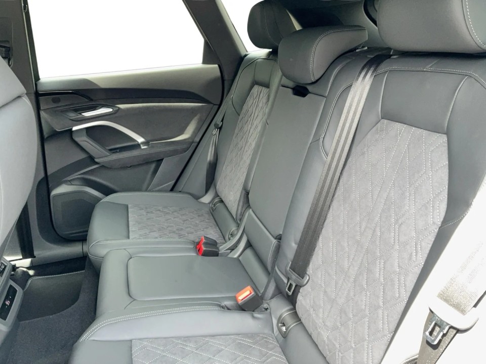 Audi Q5 40 TFSI Quattro - foto 23