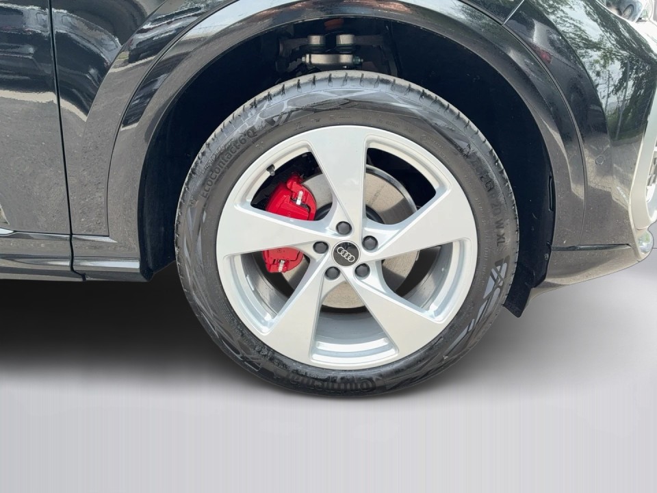 Audi Q5 40 TFSI Quattro - foto 29