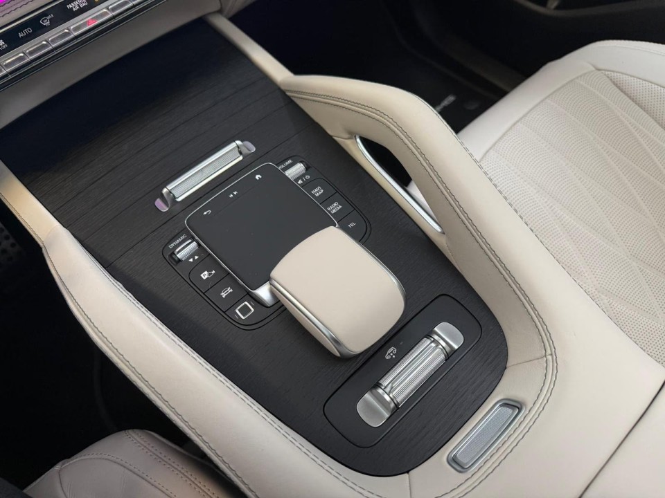 Mercedes-Benz GLE 53 AMG 4MATIC+ - foto 13