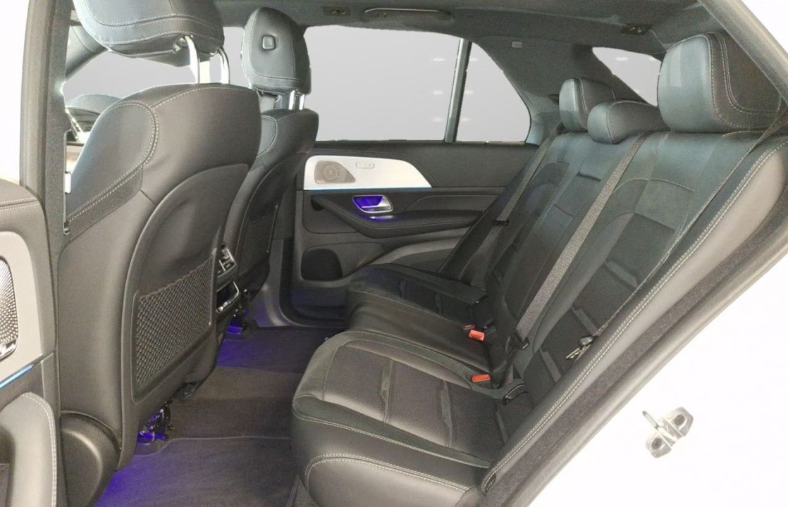 MERCEDES-BENZ GLE 2025 — imagine 17