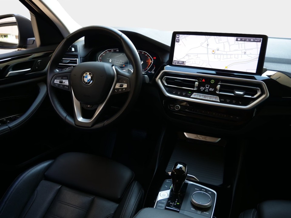 BMW X4 xDrive20i - foto 12
