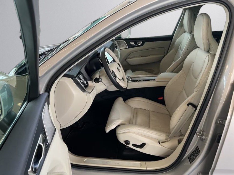 Volvo XC 60 T6 Ultra-Bright - foto 9