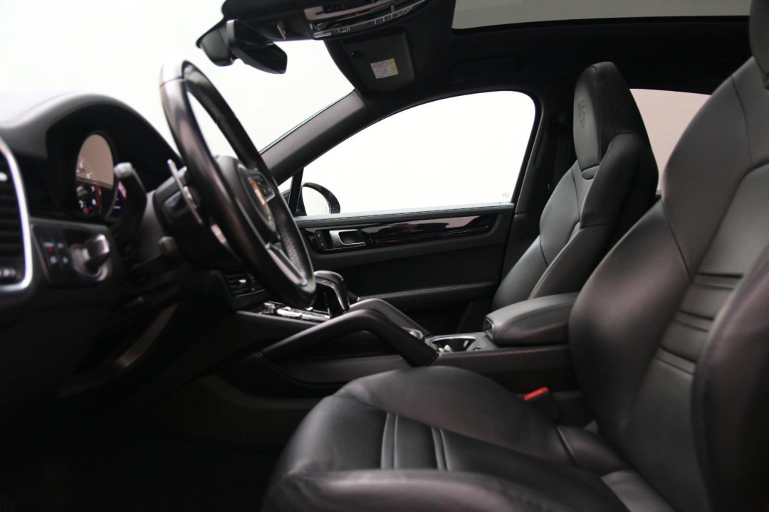 Porsche Cayenne Coupe E-Hybrid - foto 9