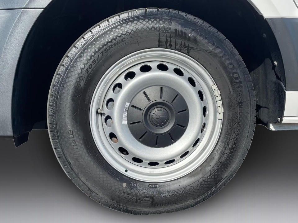 Volkswagen Crafter - foto 17