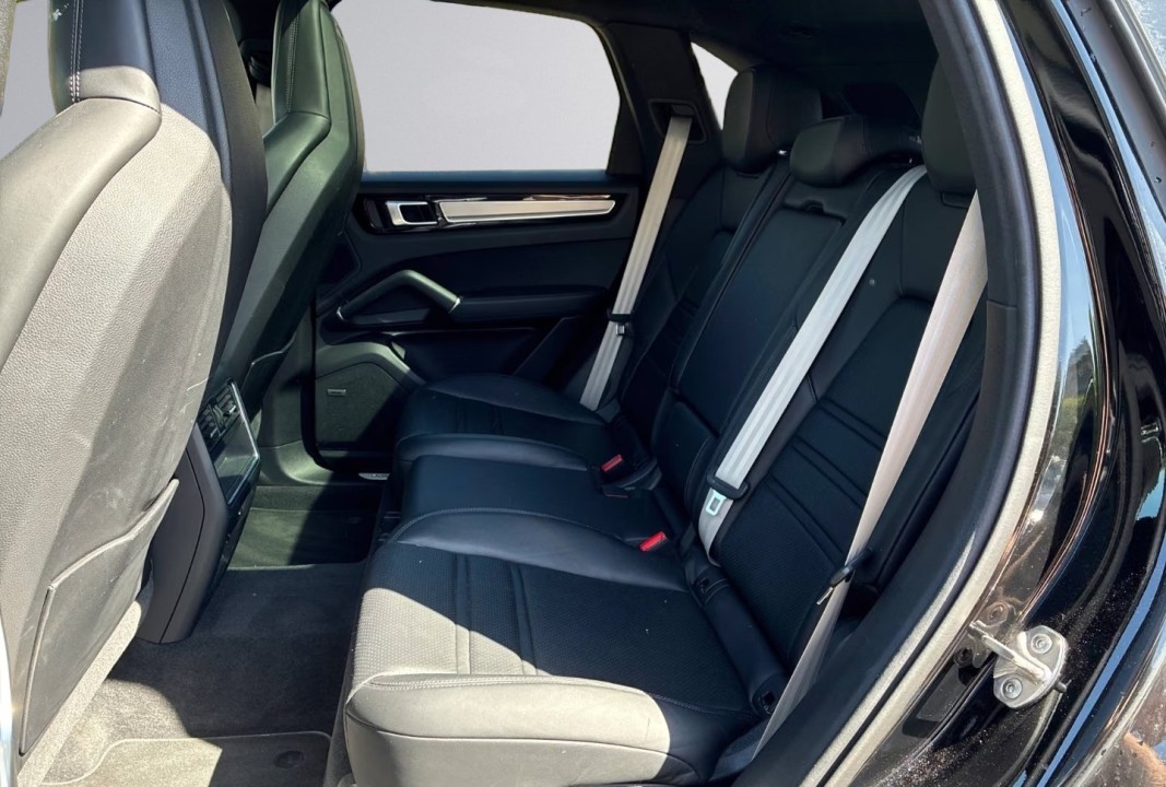 Porsche Cayenne Platinum Edition - foto 15