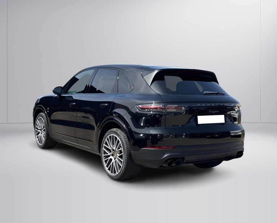 Porsche Cayenne Platinum Edition (3)