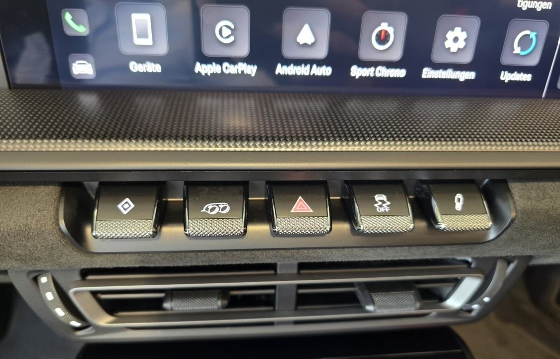 Porsche 911 GTS Cabrio - foto 17