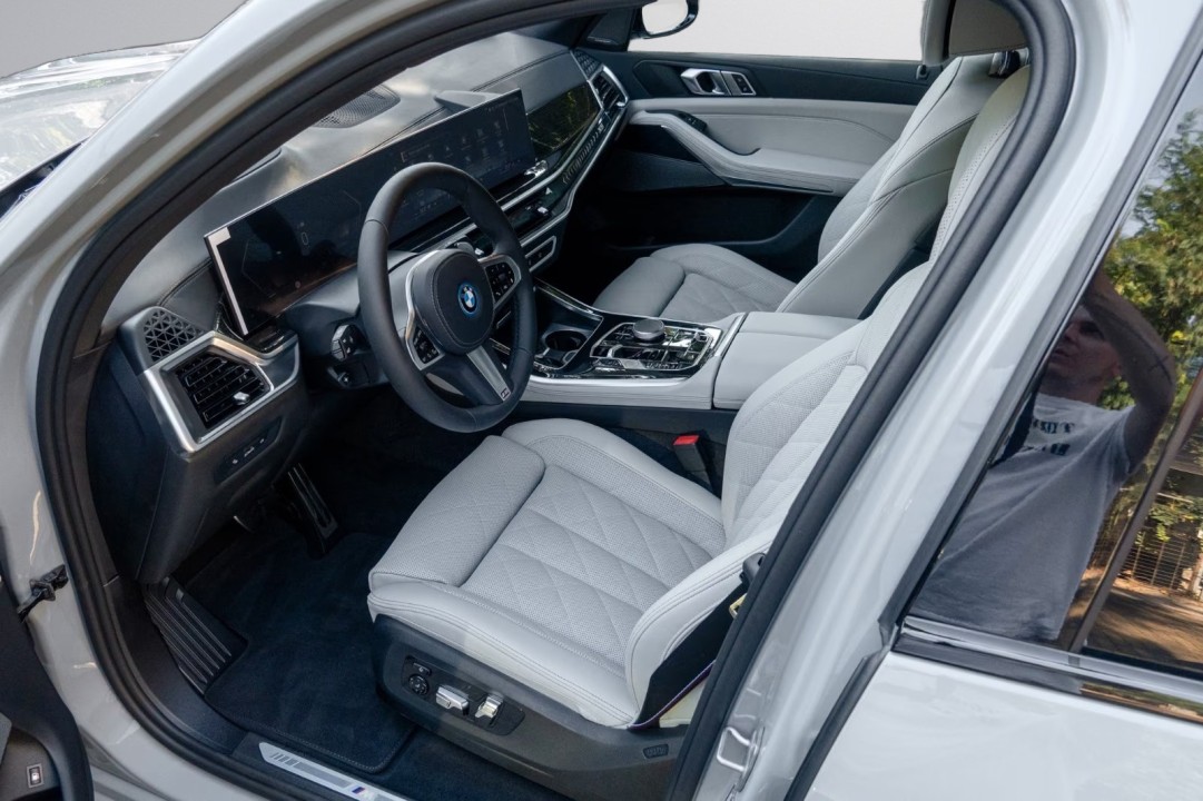 BMW X5 50e M-Sport - foto 7