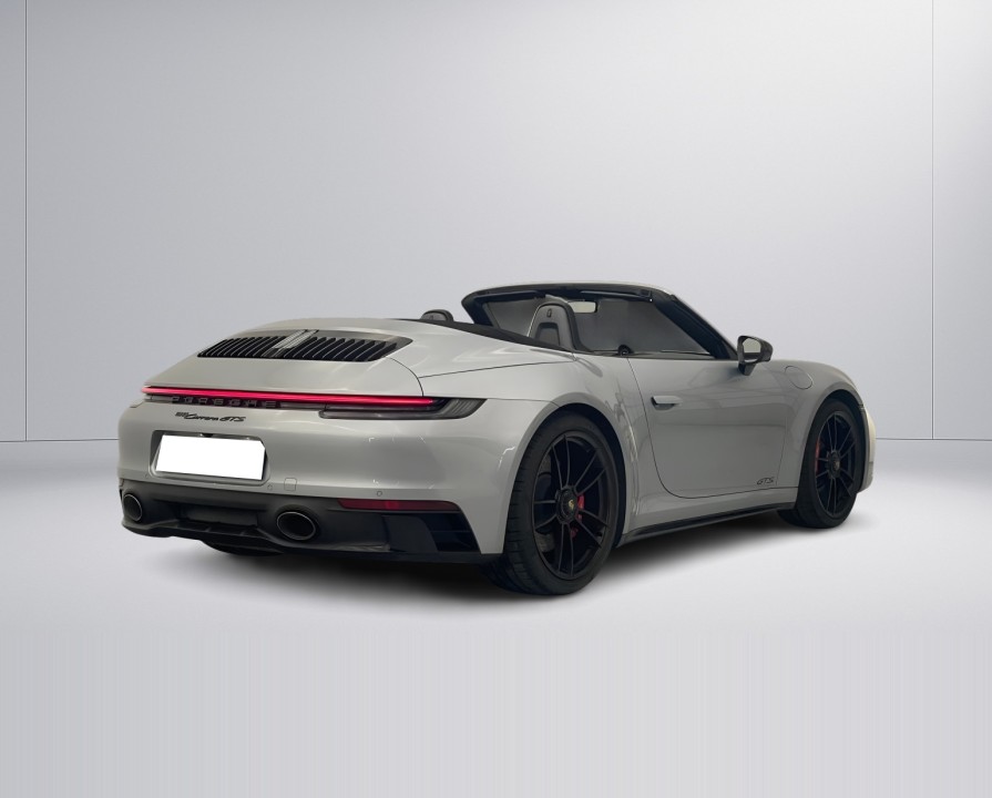 Porsche 911 GTS - foto 6
