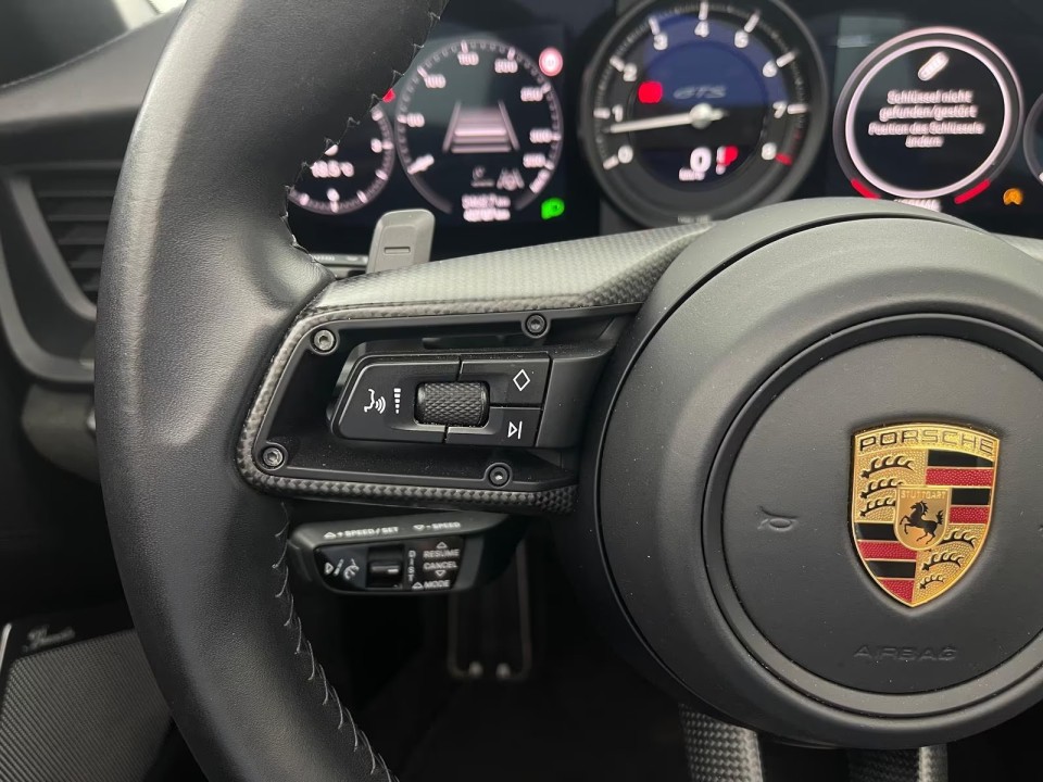 Porsche 911 GTS - foto 17