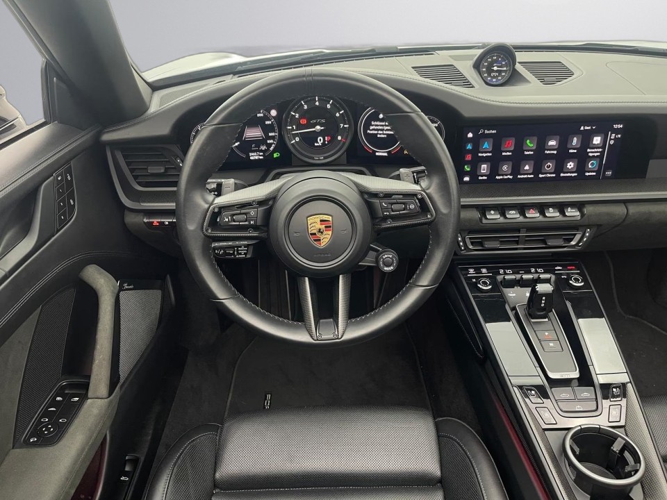 Porsche 911 GTS - foto 12