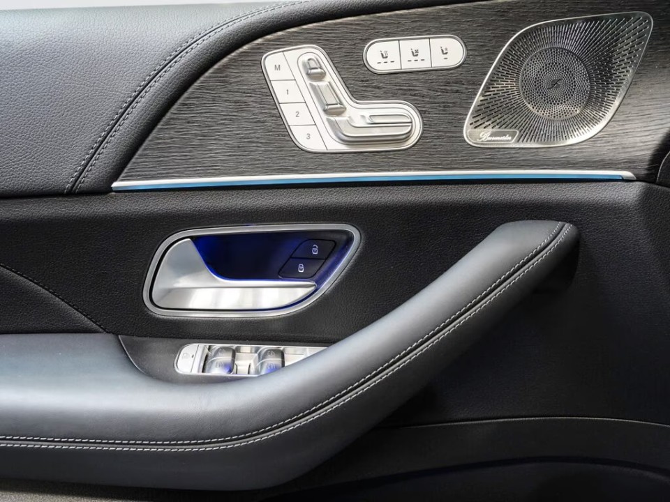 Mercedes-Benz GLE 53 AMG - foto 10