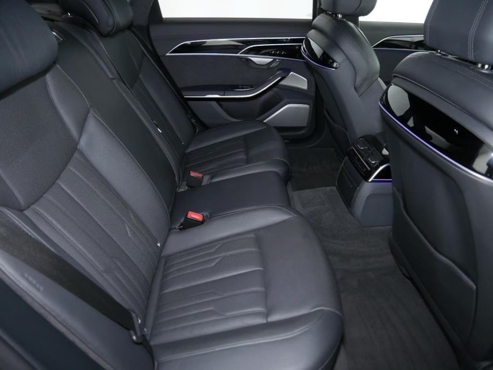 Audi A8 50 TDI - foto 12