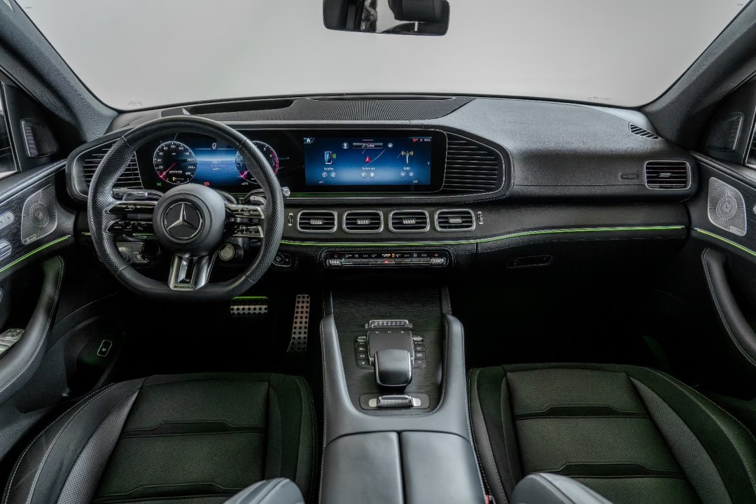 Mercedes-Benz GLE 53 AMG 4MATIC+ - foto 10
