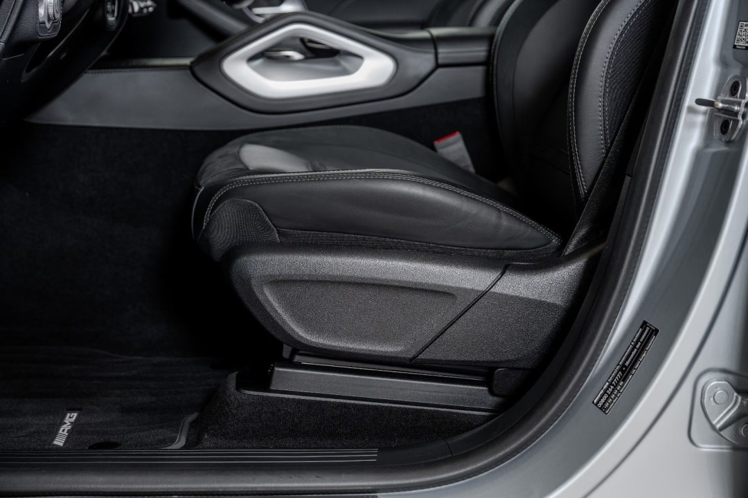 Mercedes-Benz GLE 53 AMG 4MATIC+ - foto 34