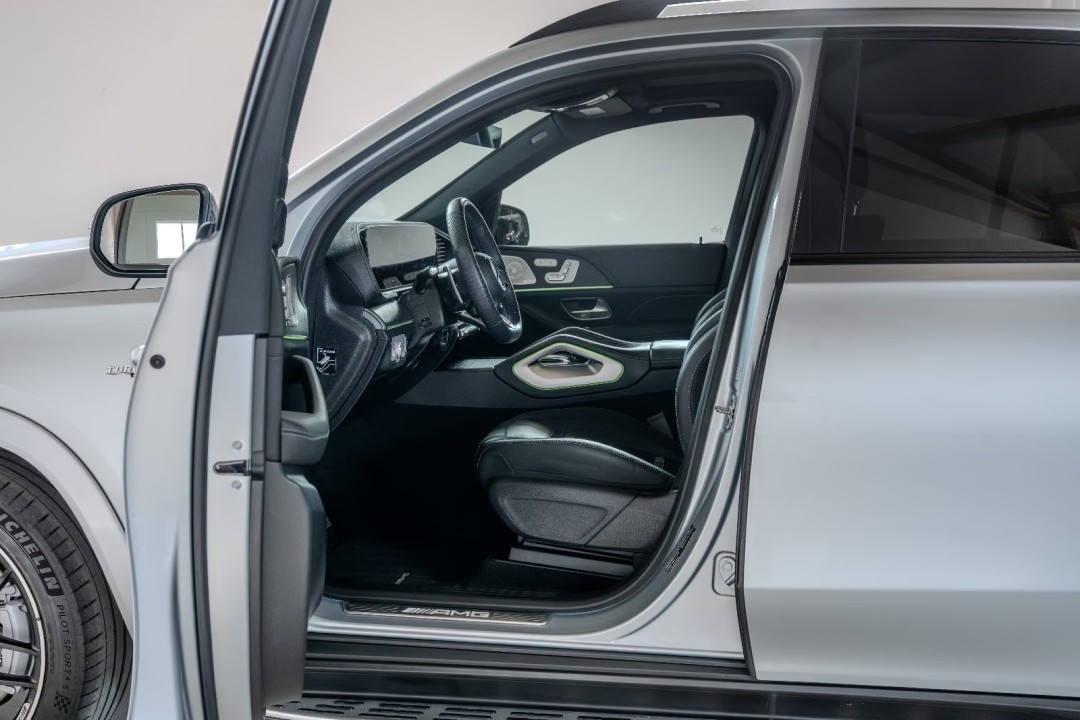 Mercedes-Benz GLE 53 AMG 4MATIC+ - foto 16