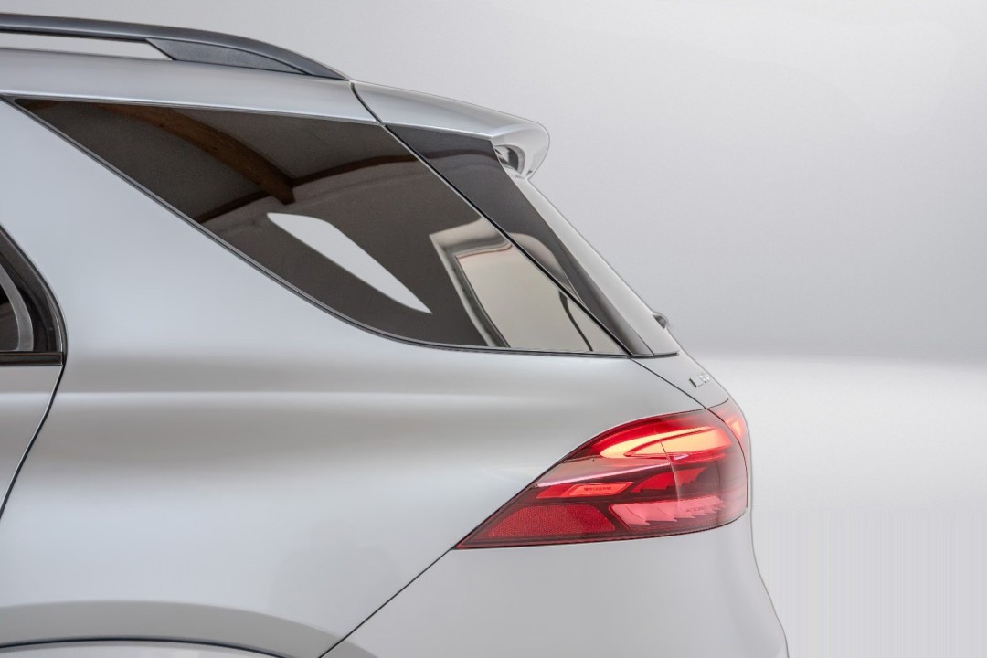 Mercedes-Benz GLE 53 AMG 4MATIC+ - foto 42
