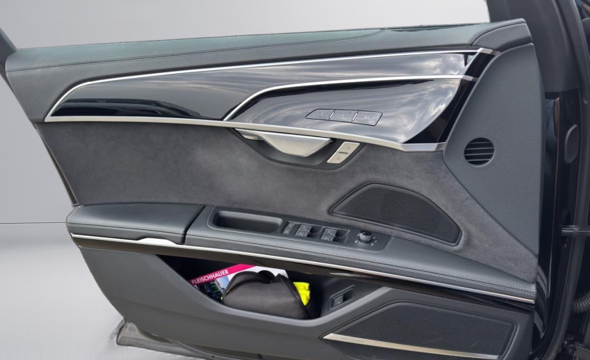 Audi A8 50 TDI Quattro S-Line - foto 18