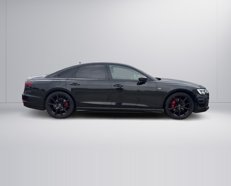 Audi A8 50 TDI Quattro S-Line (2)