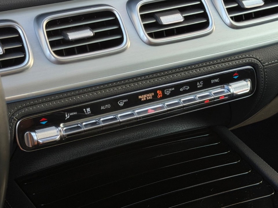 Mercedes-Benz GLE 450 4MATIC - foto 17