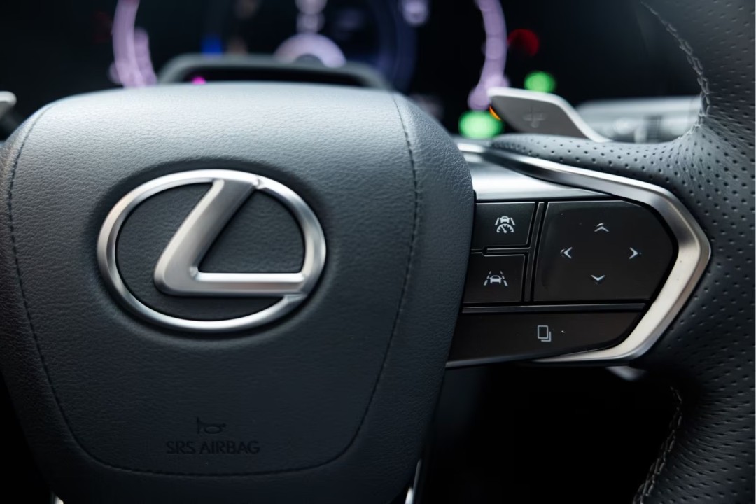 Lexus Seria RX 500h F-Sport - foto 15