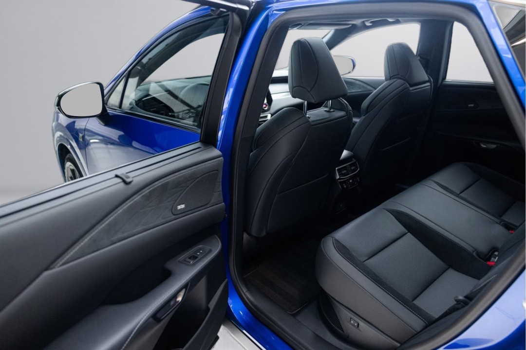 Lexus Seria RX 500h F-Sport - foto 31