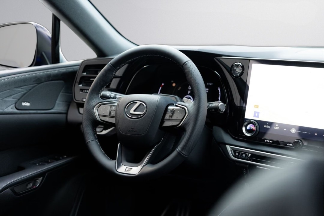 Lexus Seria RX 500h F-Sport - foto 12