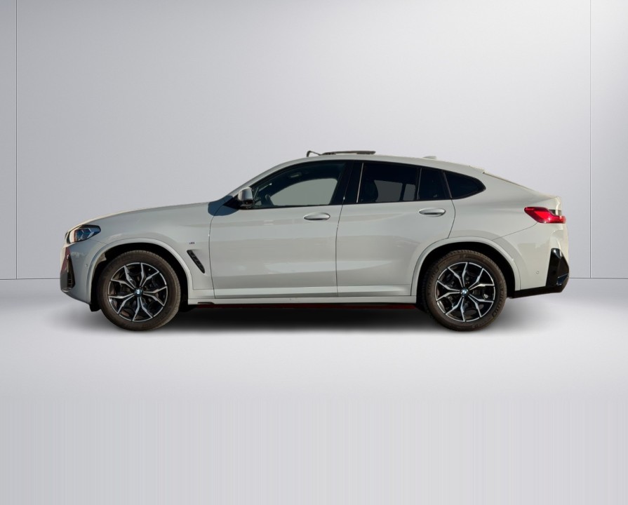 BMW X4 xDrive30i M-Sport (4)