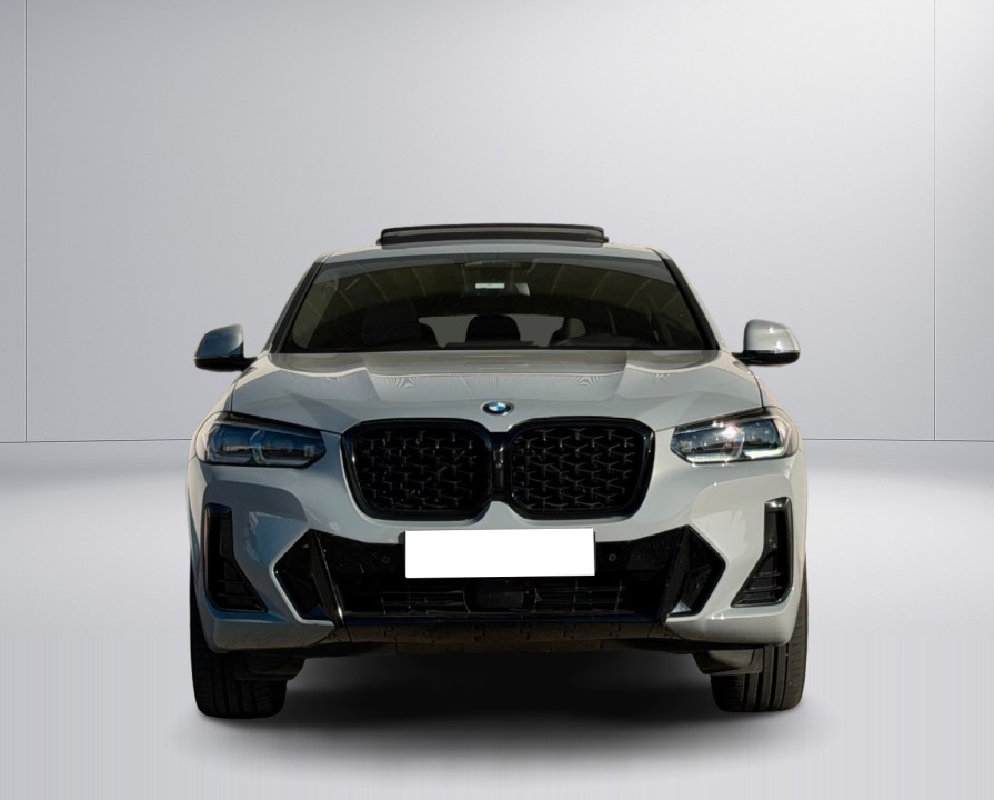 BMW X4 xDrive30i M-Sport (2)