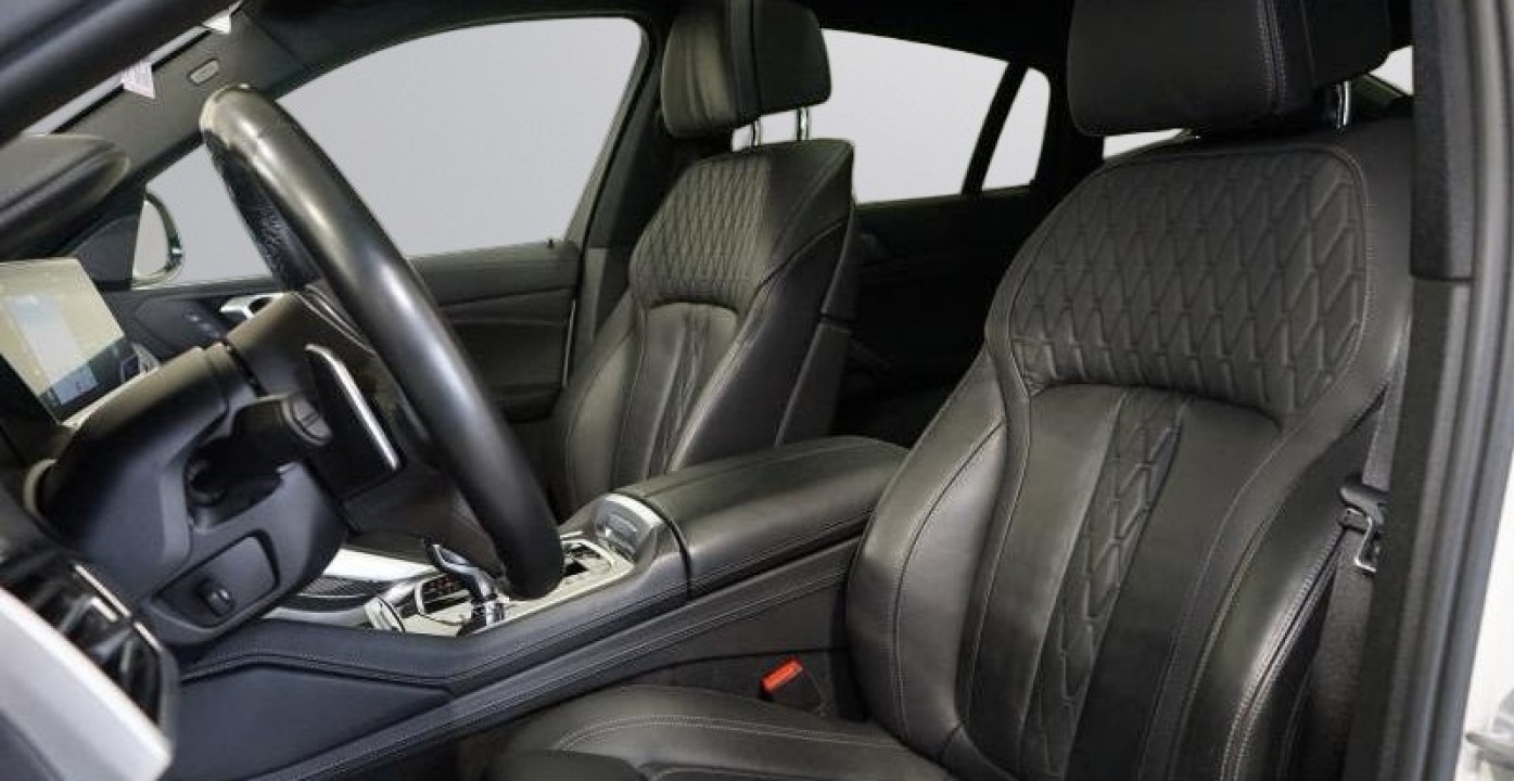 BMW X6 xDrive40i - foto 7