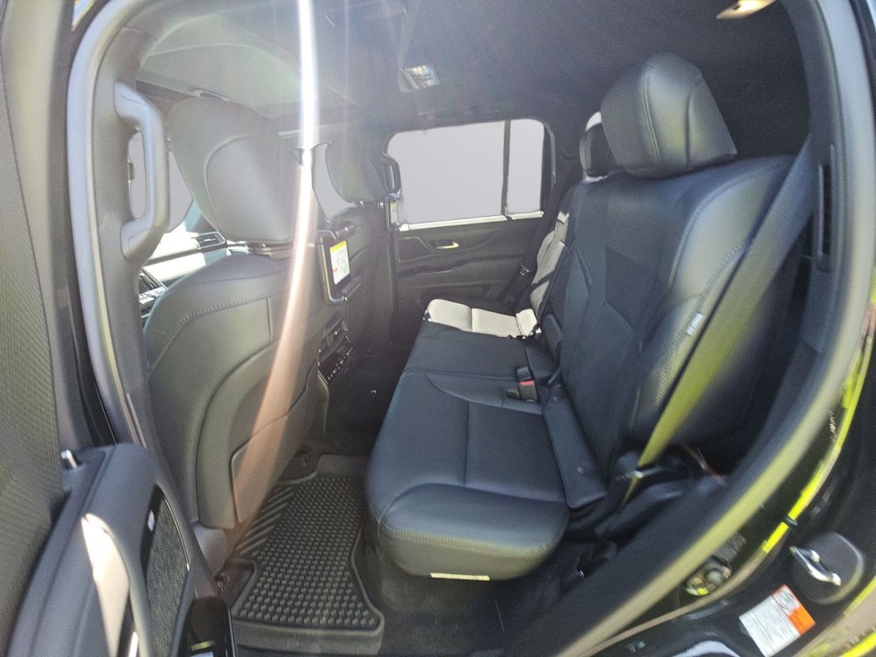 Lexus Seria LX 700h - foto 11