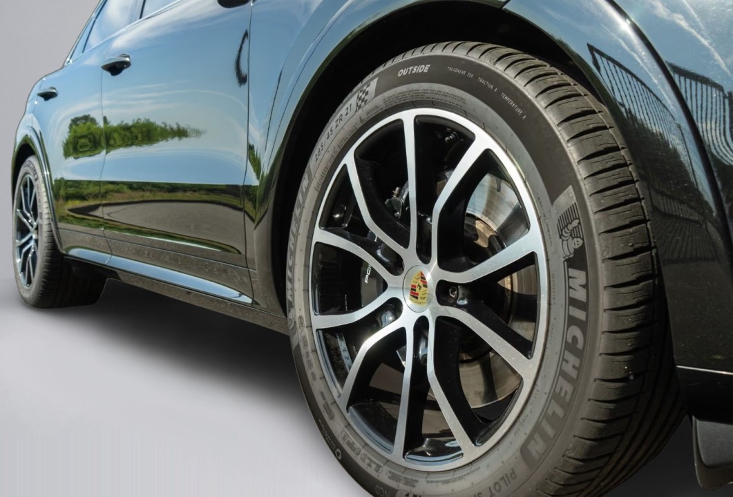 Porsche Cayenne S - foto 32