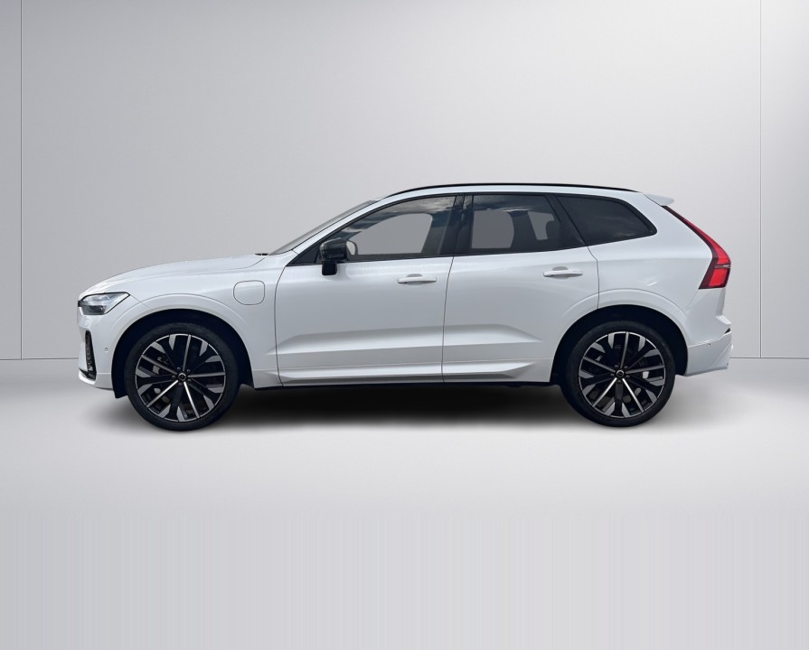 Volvo XC 60 T6 Plus Dark (4)