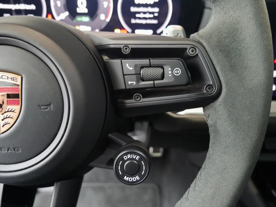 Porsche Cayenne Coupe - foto 15