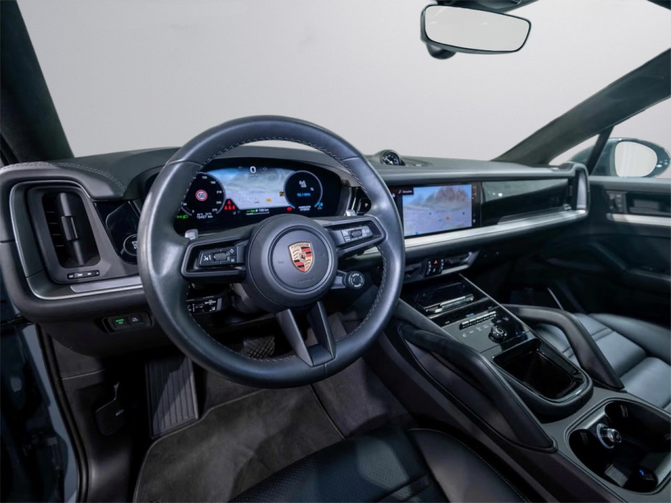 Porsche Cayenne Coupe E-Hybrid - foto 10