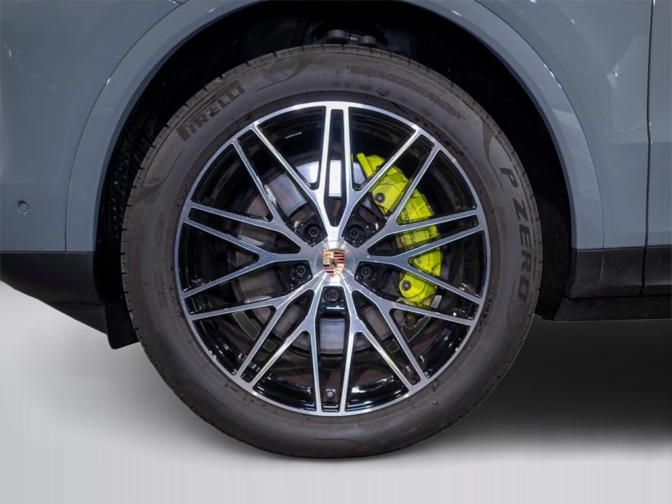 Porsche Cayenne Coupe E-Hybrid - foto 29