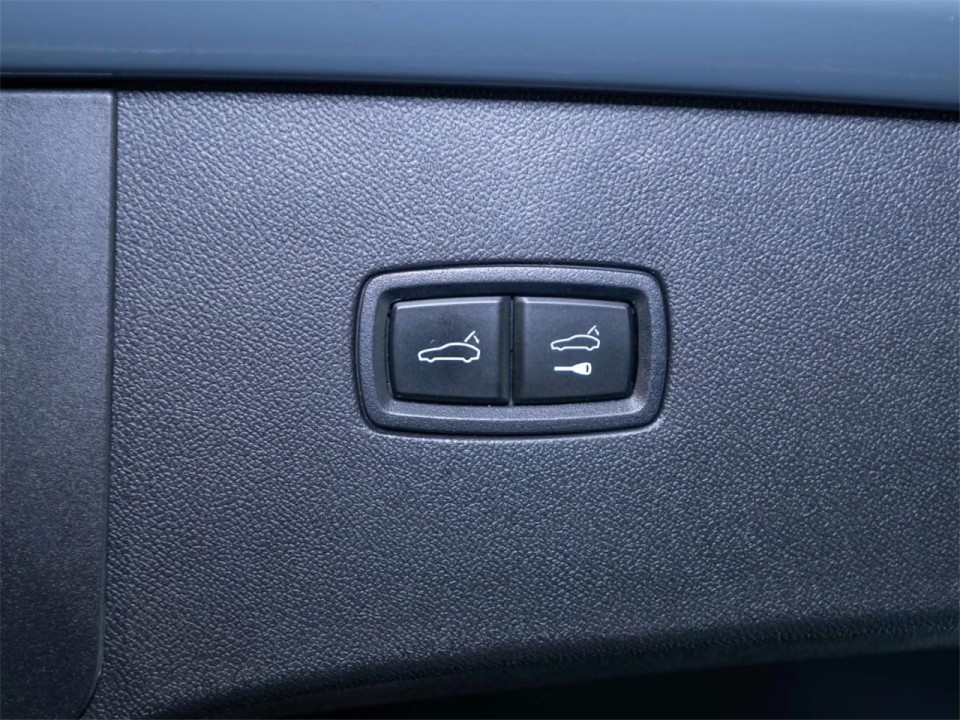 Porsche Cayenne Coupe E-Hybrid - foto 27