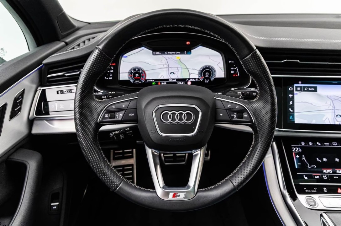 Audi Q7 50TDI Quattro S-LINE - foto 17