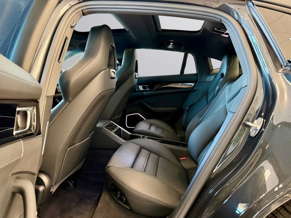 Porsche Panamera 4 E-Hybrid Platinum Edition - foto 21