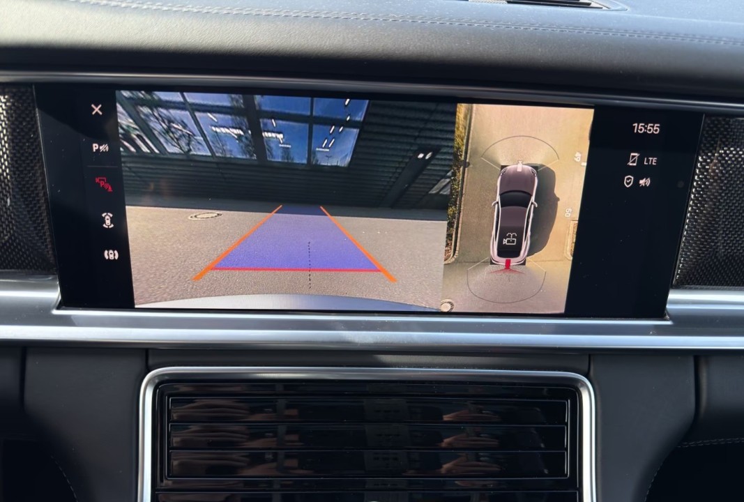 Porsche Panamera 4 Platinum Edition - foto 17