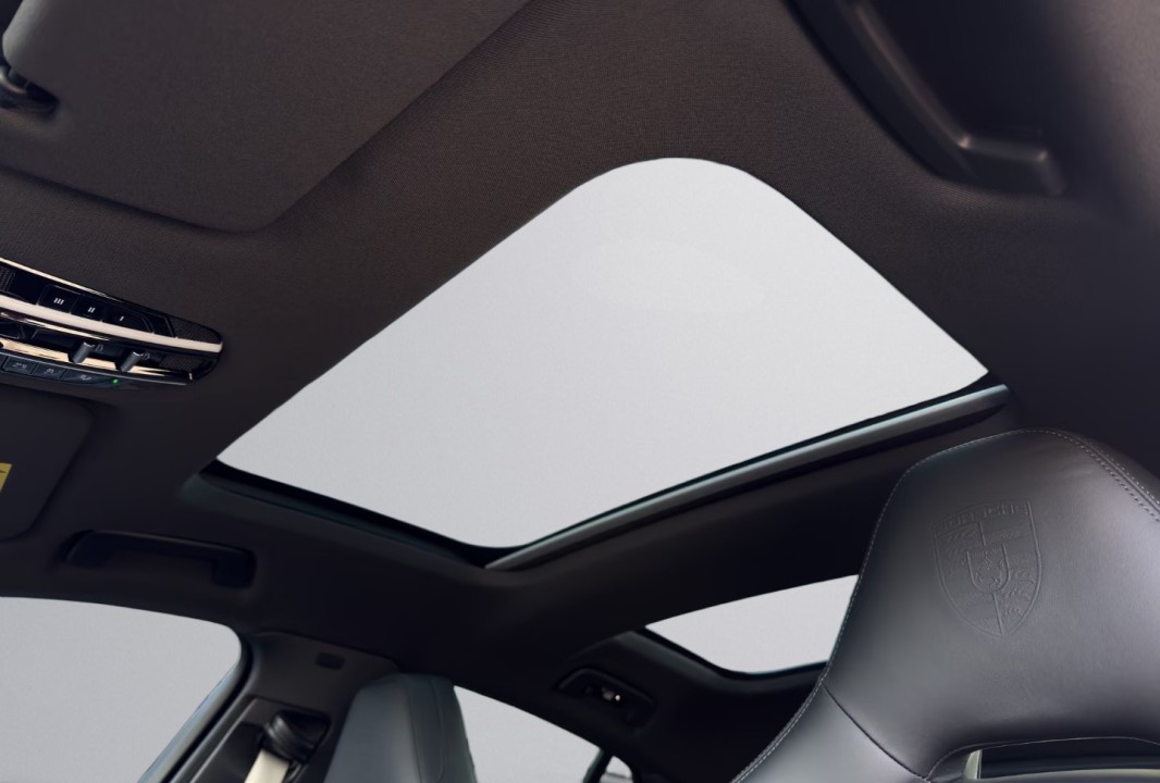 Porsche Panamera 4 Platinum Edition - foto 16